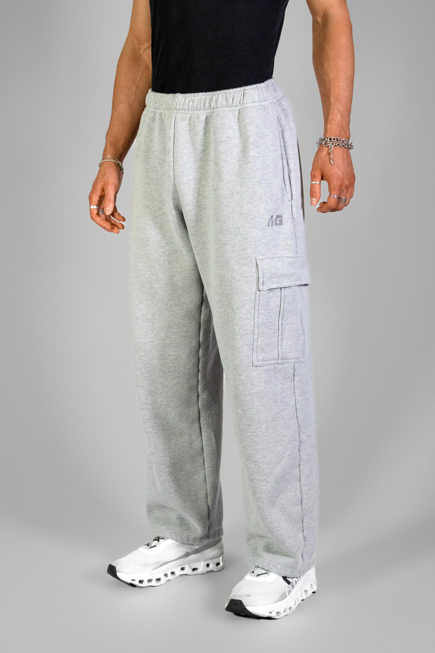 MonGym Essential Cargo Sweatpants